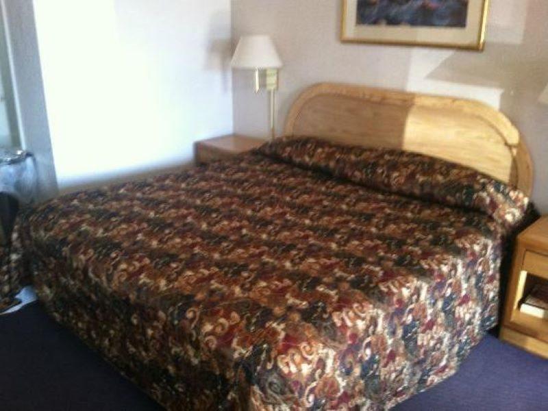 Rodeway Inn & Suites Κολοράντο Σπρινγκς Εξωτερικό φωτογραφία