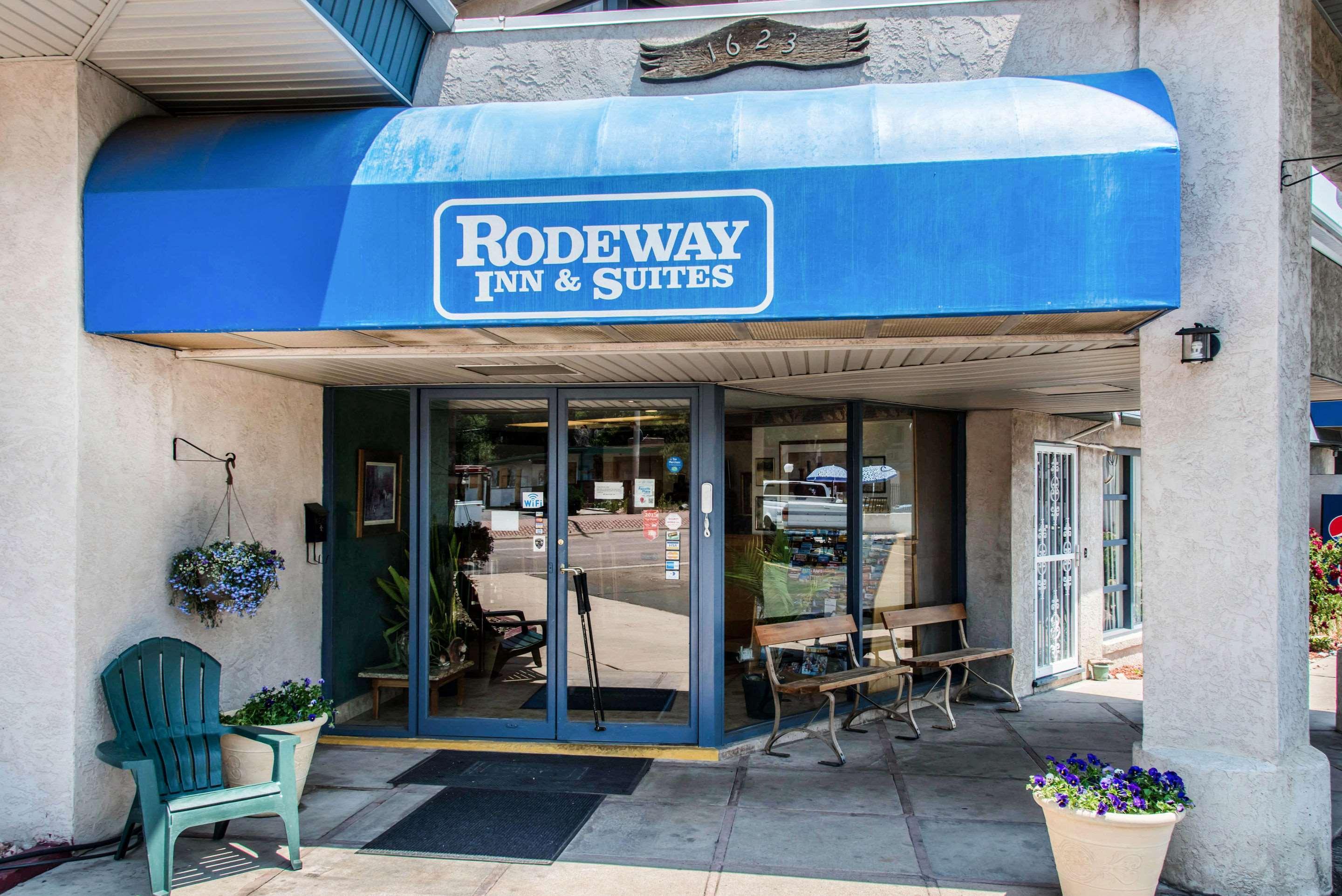 Rodeway Inn & Suites Κολοράντο Σπρινγκς Εξωτερικό φωτογραφία