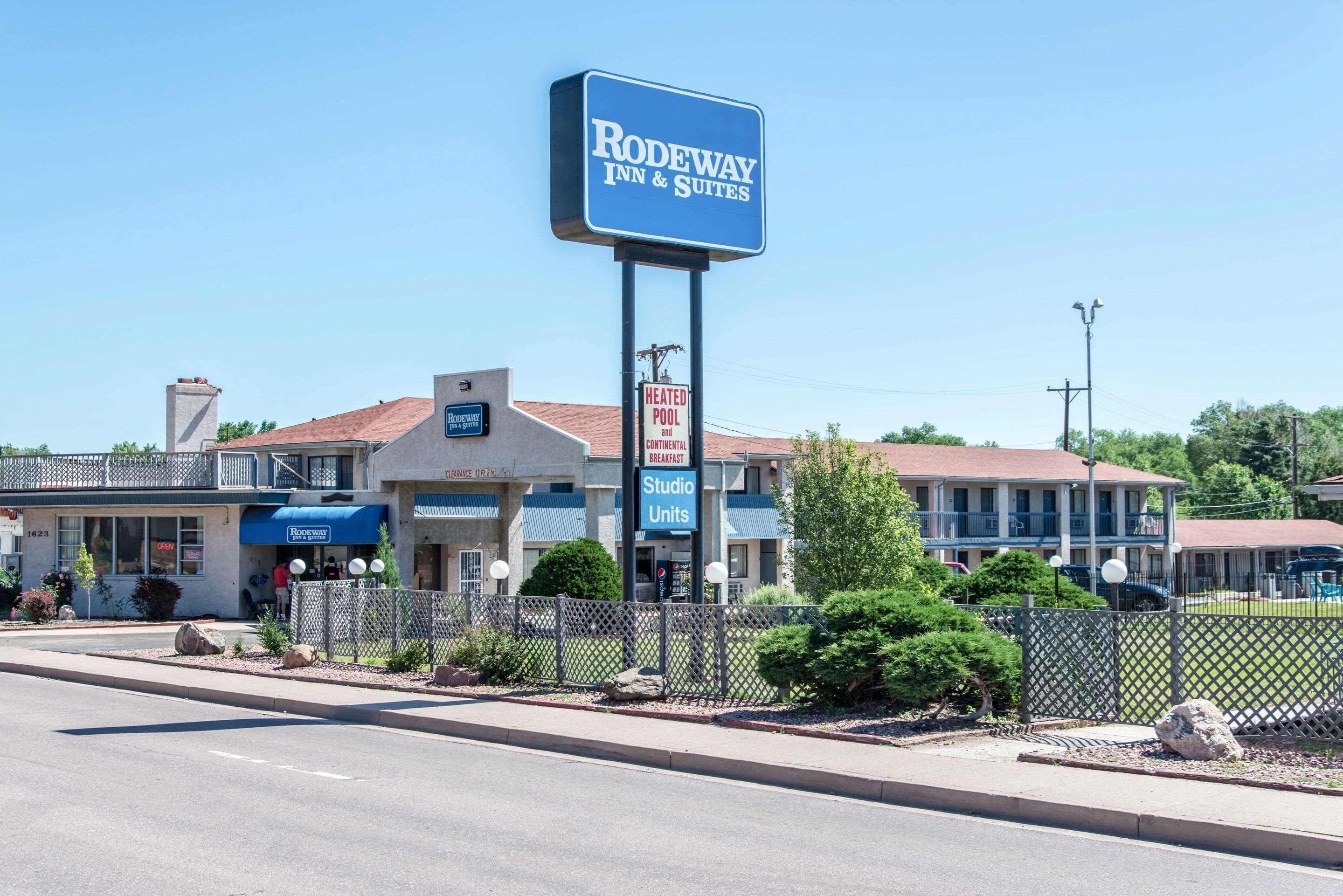Rodeway Inn & Suites Κολοράντο Σπρινγκς Εξωτερικό φωτογραφία